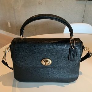 Beautiful Classic Black Coach Crossbody Bag